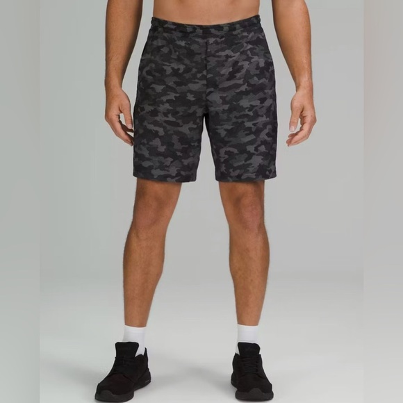 Pace Breaker Short - Lined 9” Medium Camo - Picture 1 of 12